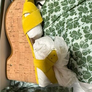 Yellow sesame brand new Kate spade wedges